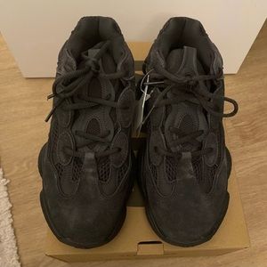 Yeezy 500 Utility Black